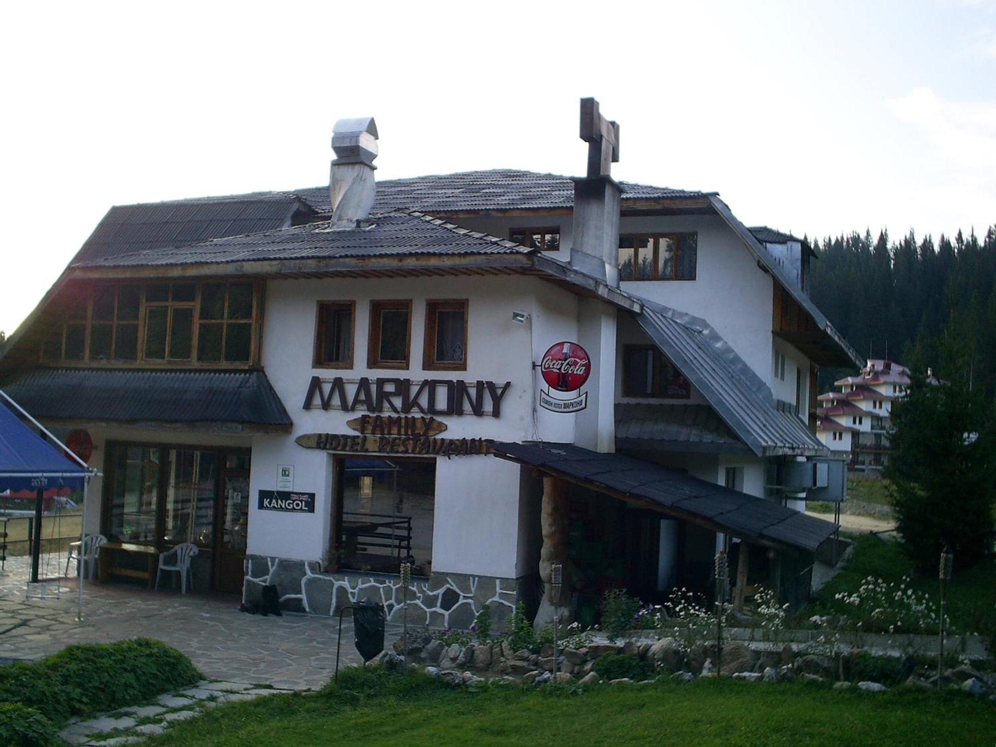 Family Hotel Markony Pamporovo Exteriör bild